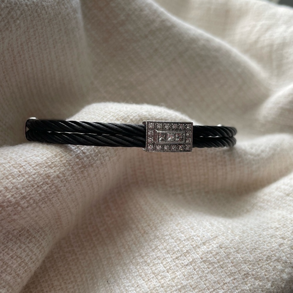 Charriol Diamond Station Cable Bracelet 18 Karat White Gold